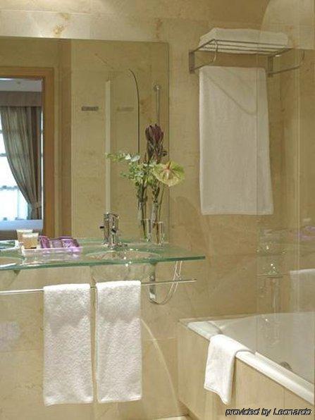 Hotel Exe Gran Almenar 4*